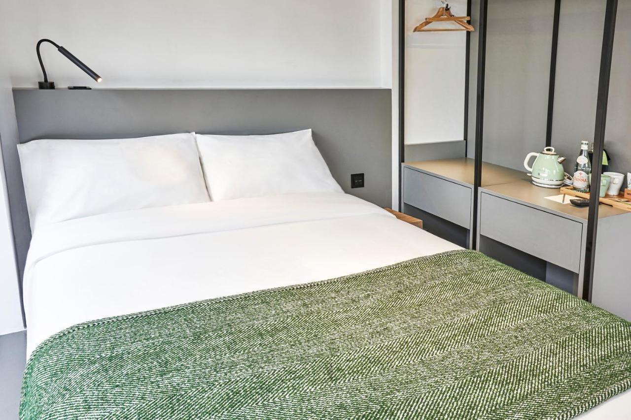 Urbanwood Ap Lei Chau Hotell Hongkong Eksteriør bilde
